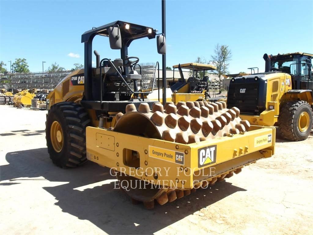 CAT CP56B Грунтовые катки