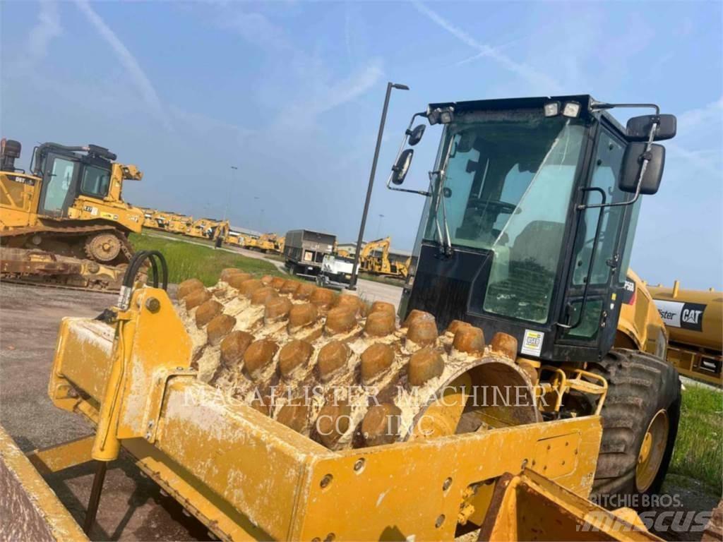 CAT CP56B Грунтовые катки