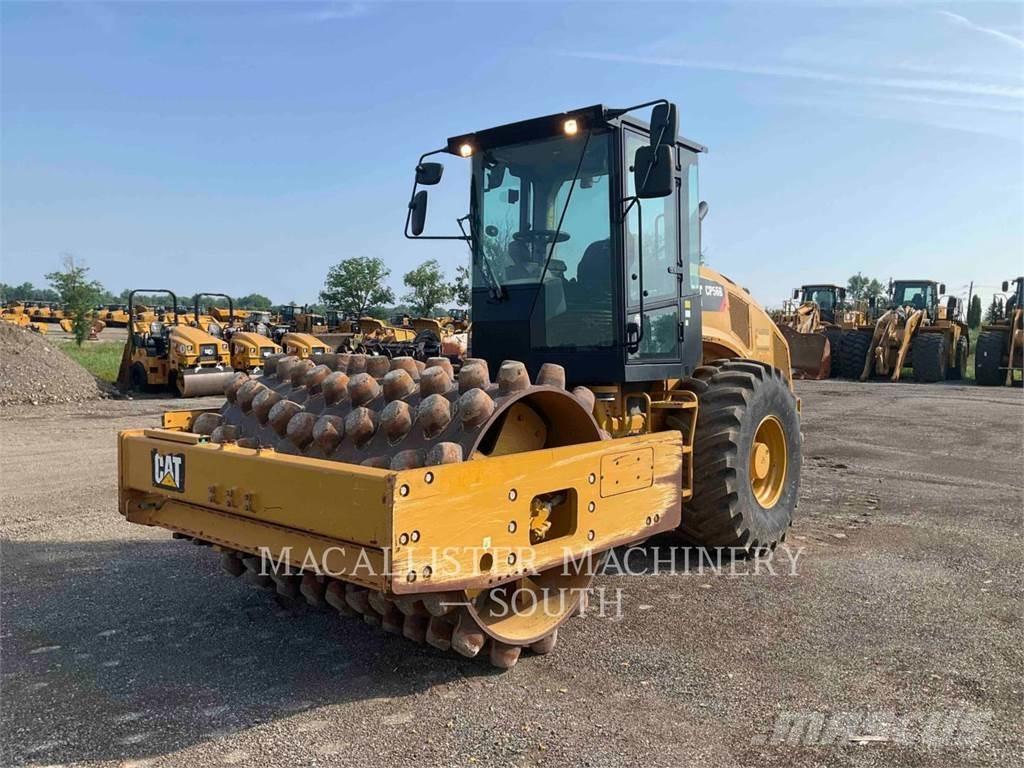 CAT CP56B Грунтовые катки