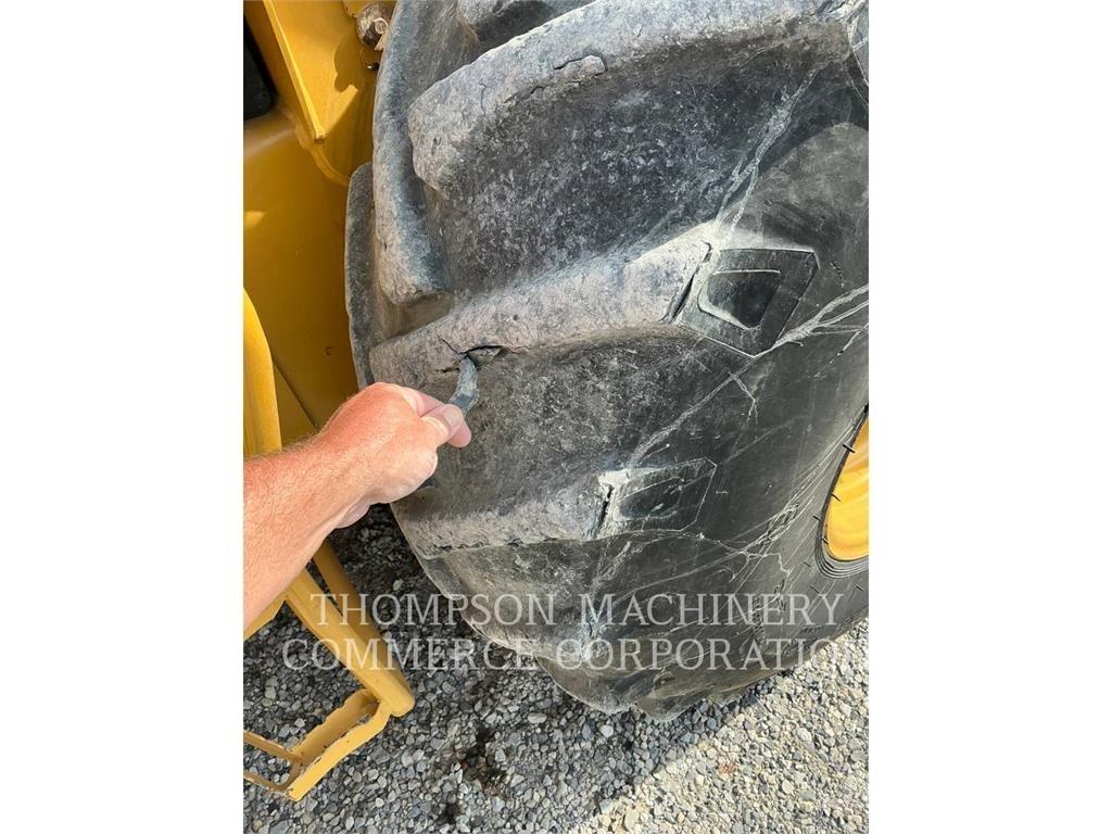 CAT CP56B Грунтовые катки