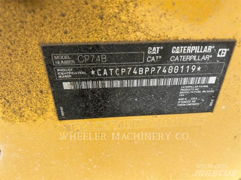 CAT CP74B Грунтовые катки