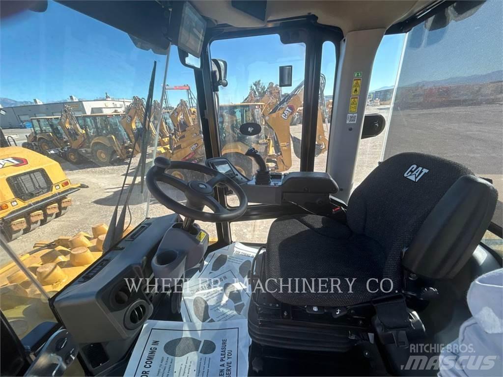 CAT CP74B Грунтовые катки