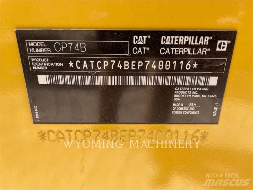 CAT CP74B Автогудронаторы