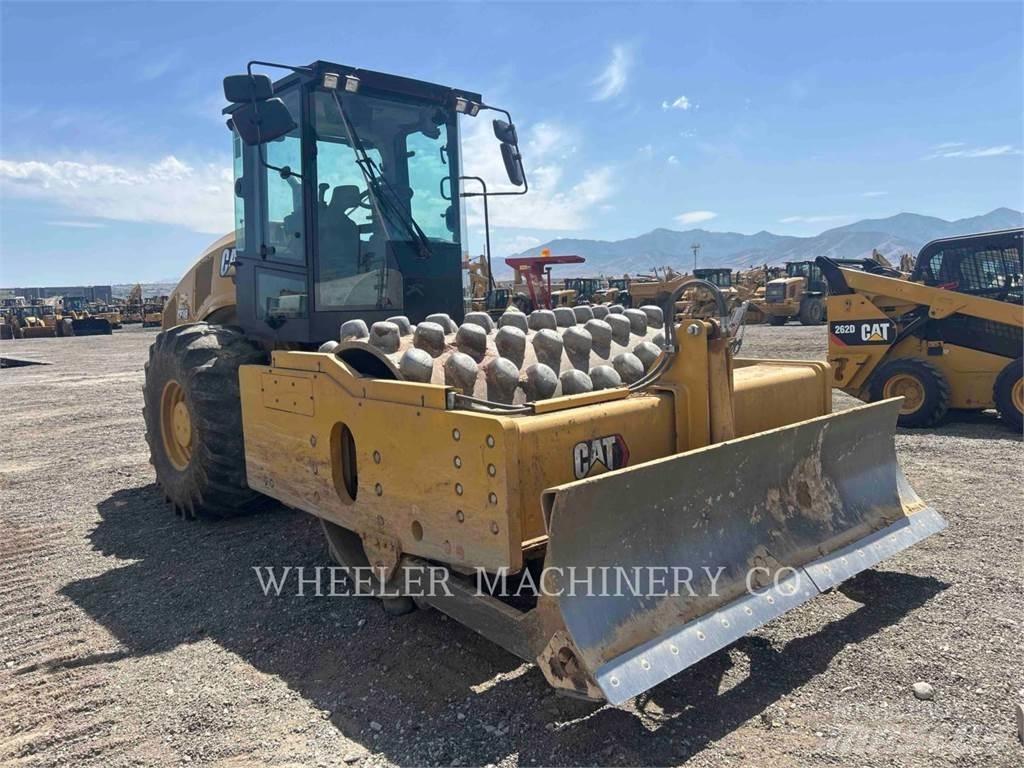 CAT CP74B Грунтовые катки
