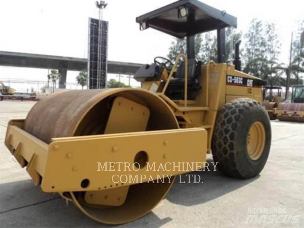 CAT CS-563CAW Грунтовые катки