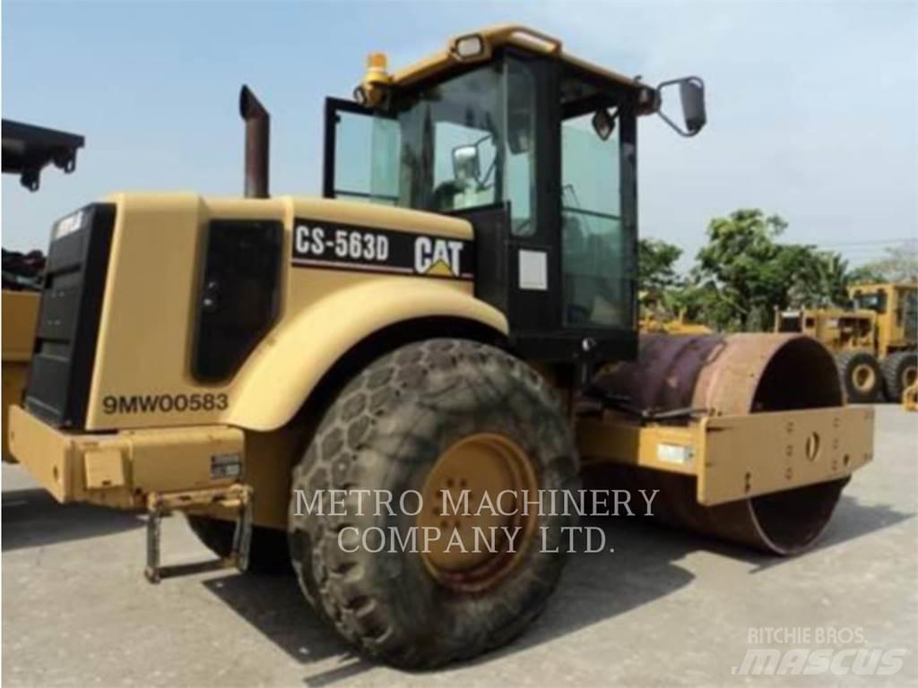 CAT CS-563DAW Грунтовые катки
