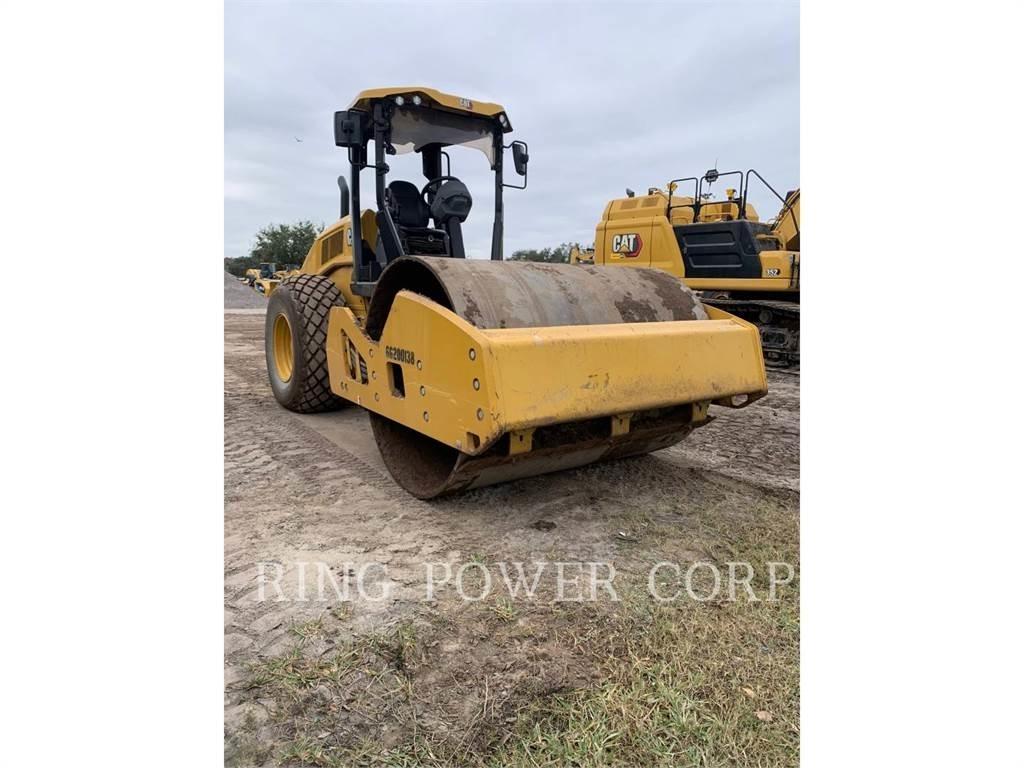 CAT CS11GC Катки тротуарные
