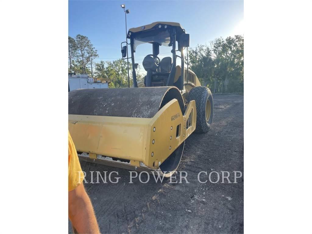 CAT CS11GC Катки тротуарные
