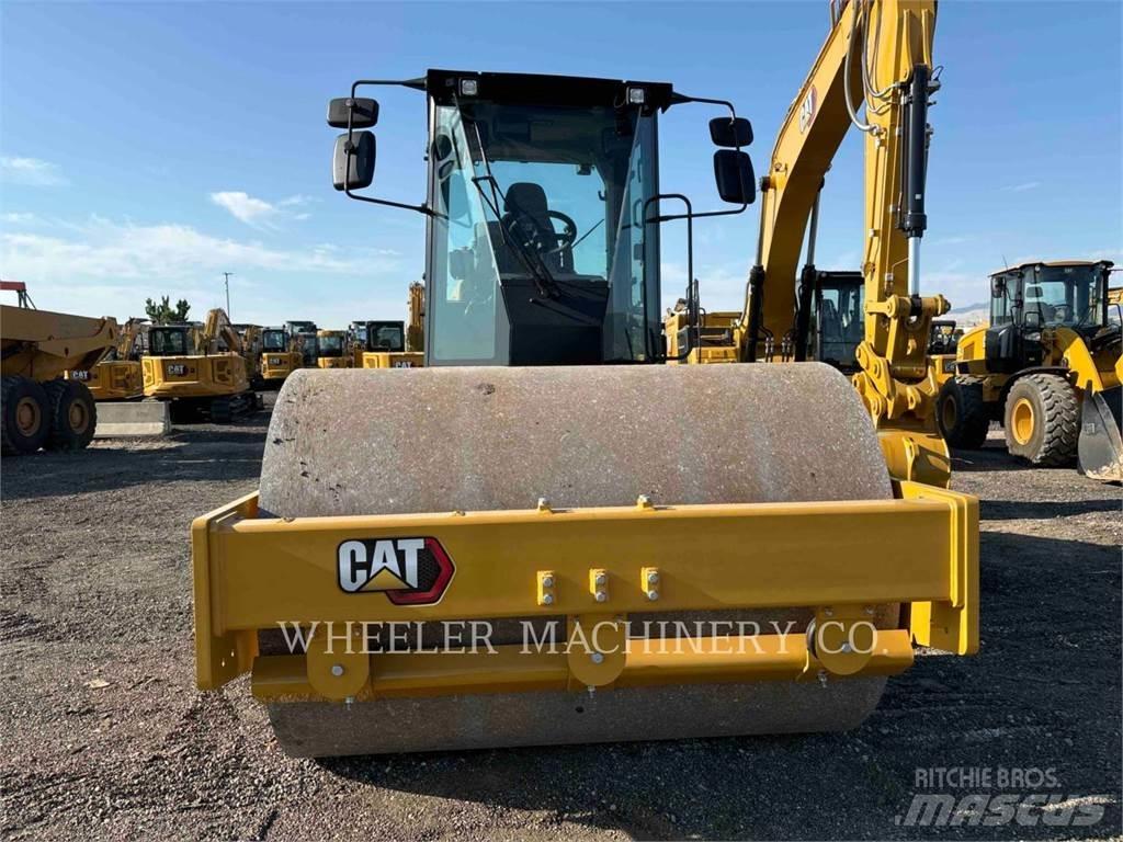 CAT CS12 Грунтовые катки