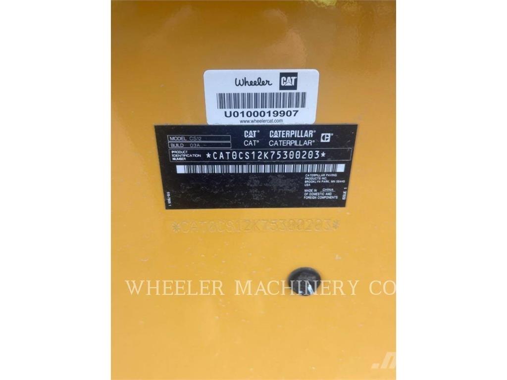CAT CS12 Грунтовые катки