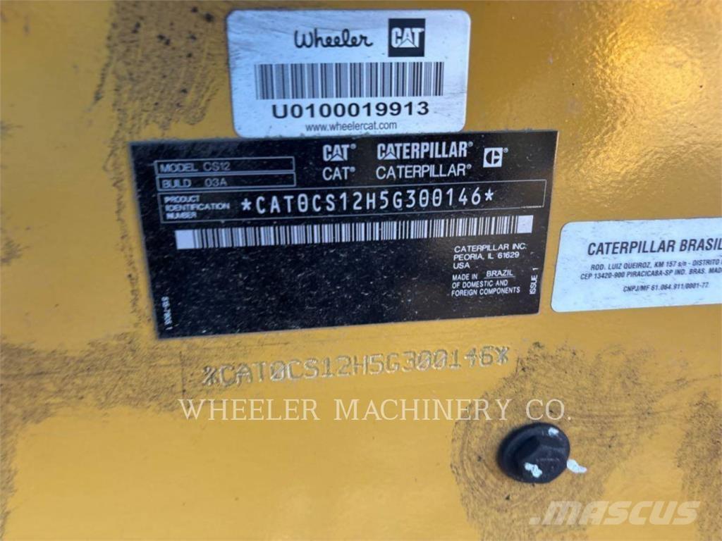 CAT CS12 Грунтовые катки