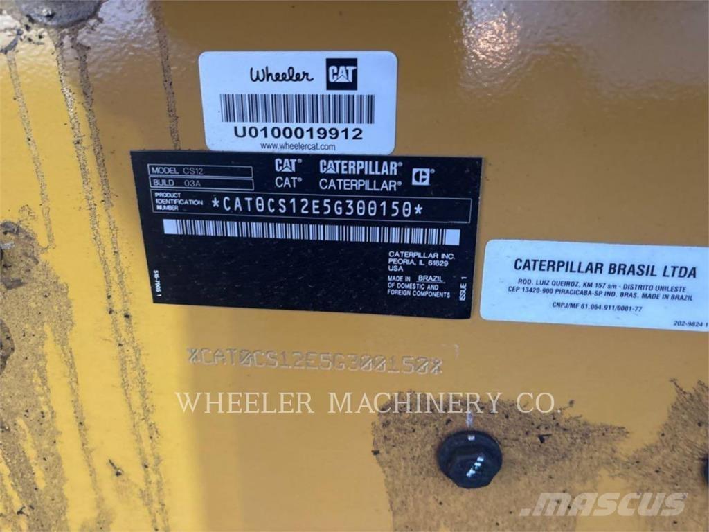 CAT CS12 Грунтовые катки