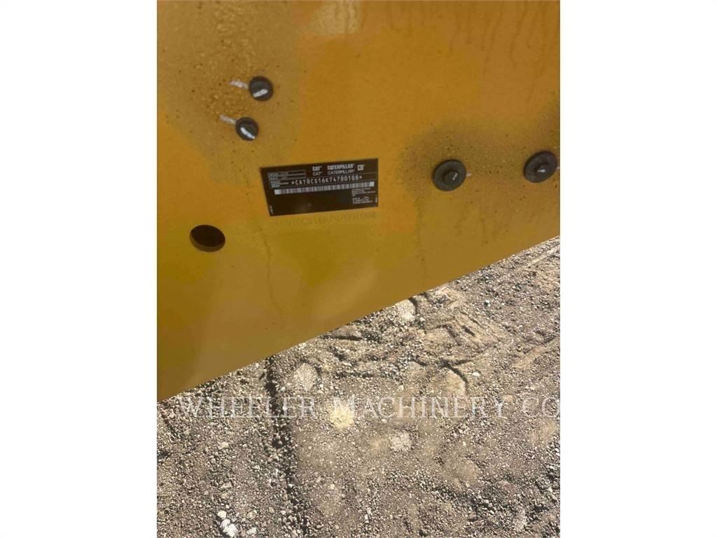 CAT CS16 Грунтовые катки