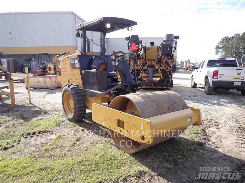 CAT CS34 Грунтовые катки