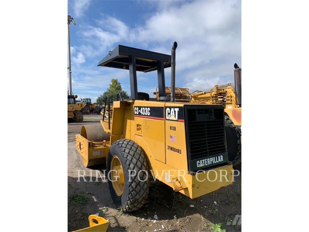CAT CS433C Катки тротуарные
