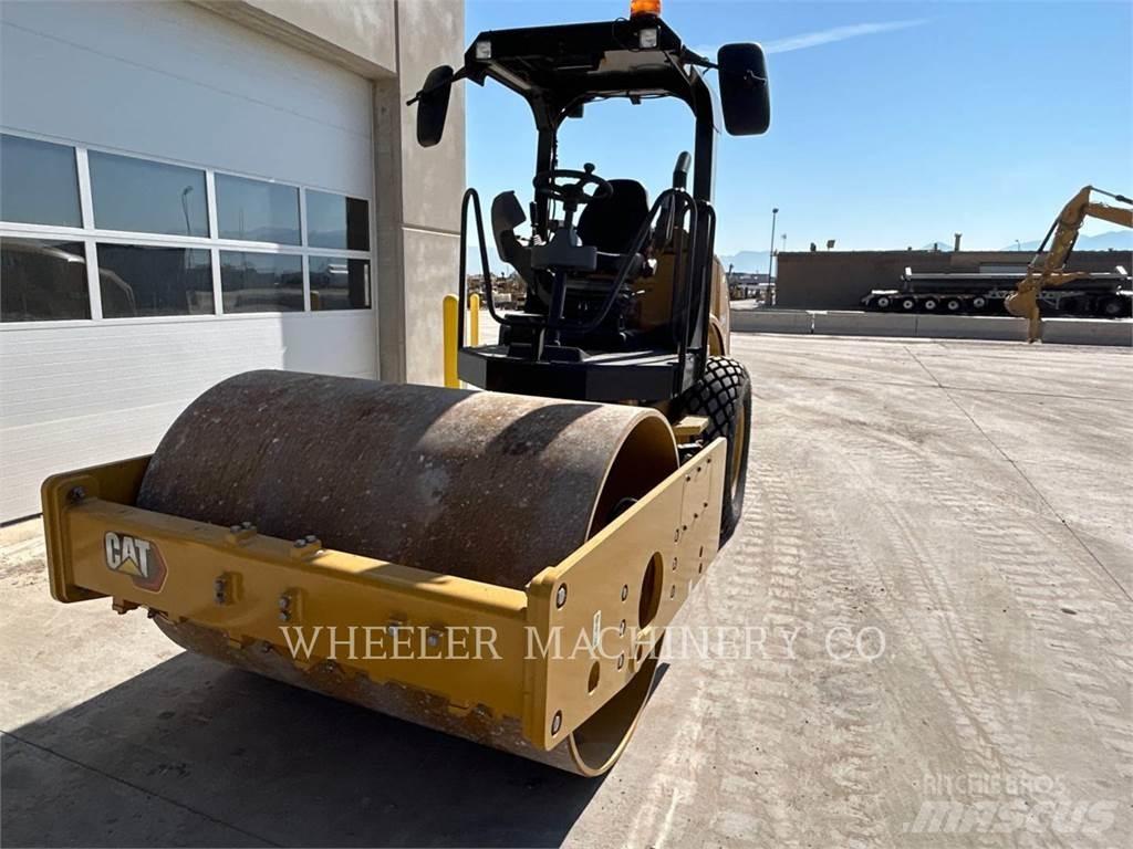 CAT CS44B Грунтовые катки