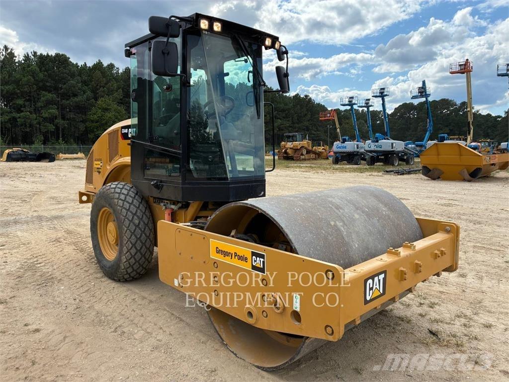 CAT CS44B Грунтовые катки