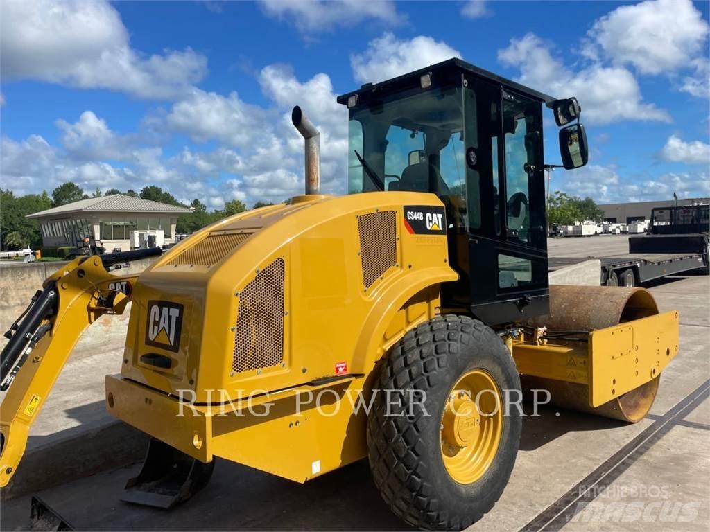 CAT CS44BCAB Катки тротуарные