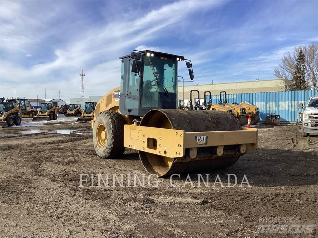 CAT CS54B Грунтовые катки