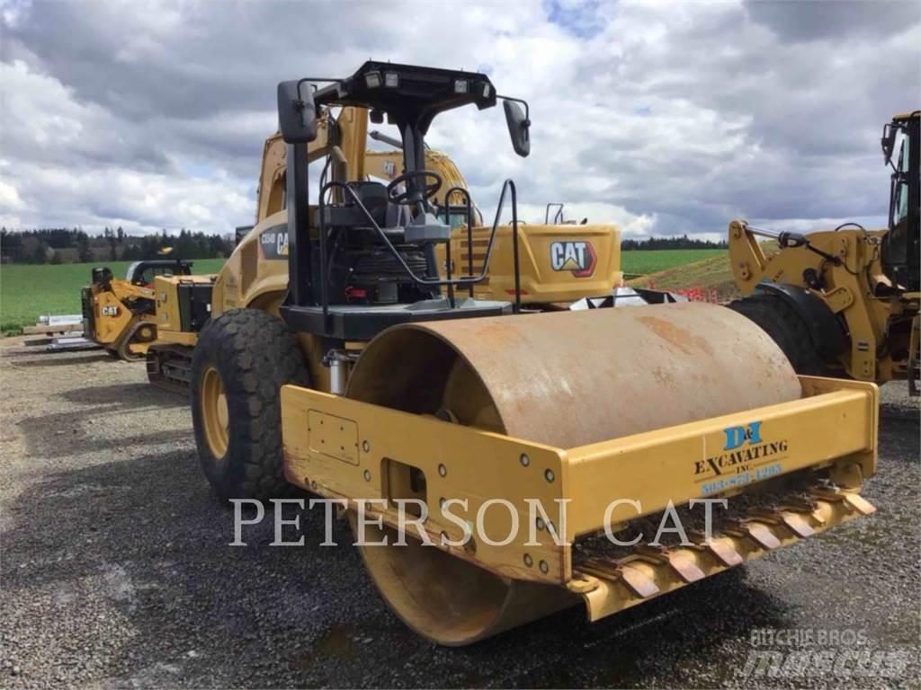 CAT CS54B Грунтовые катки