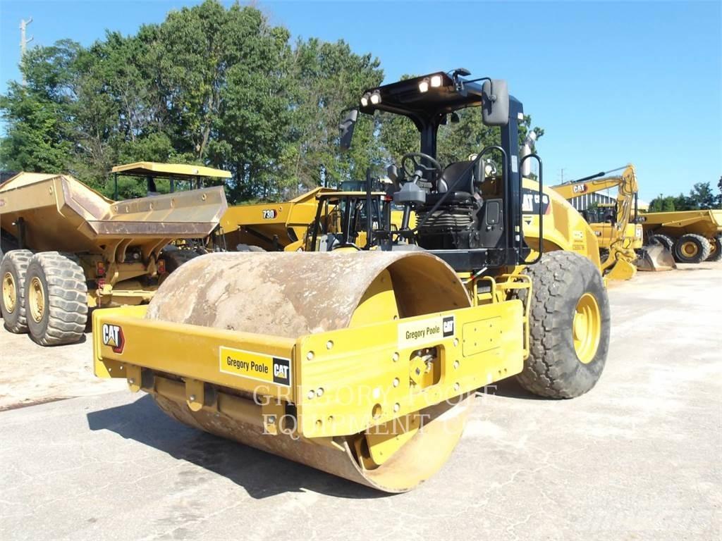 CAT CS54B Грунтовые катки