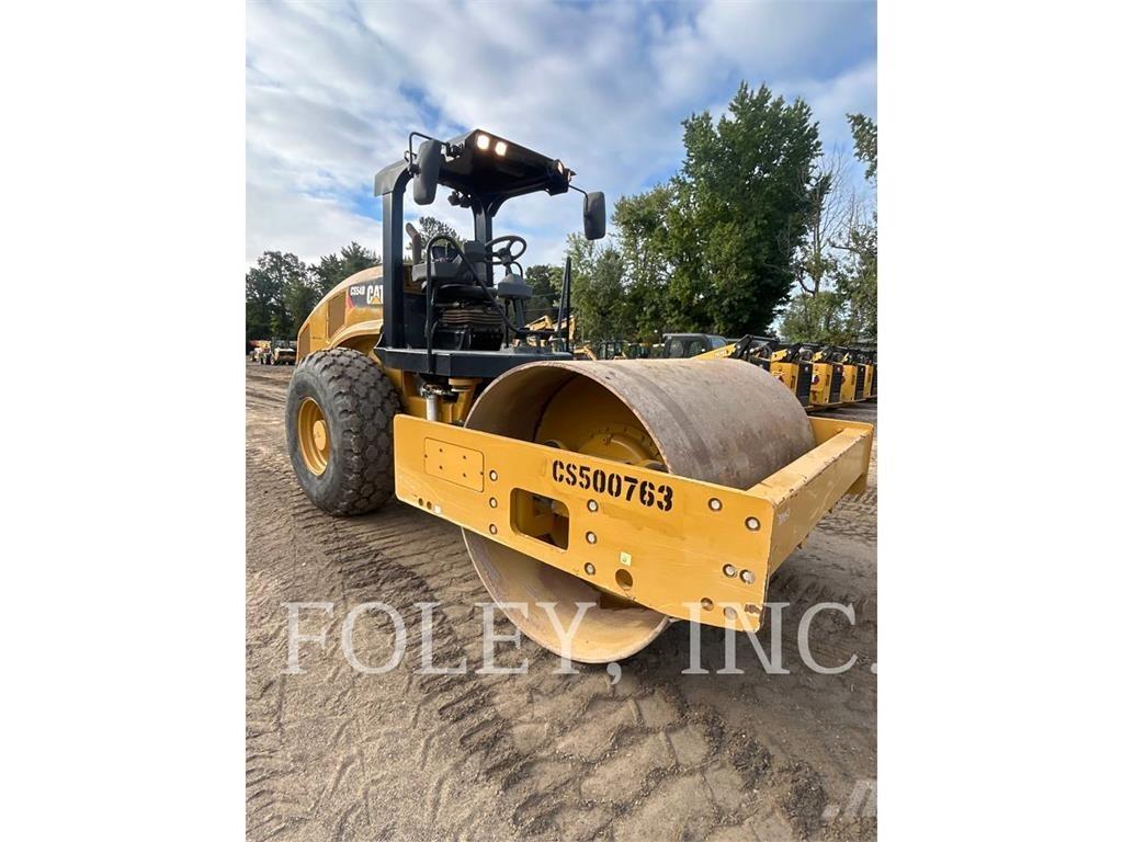 CAT CS54B Грунтовые катки