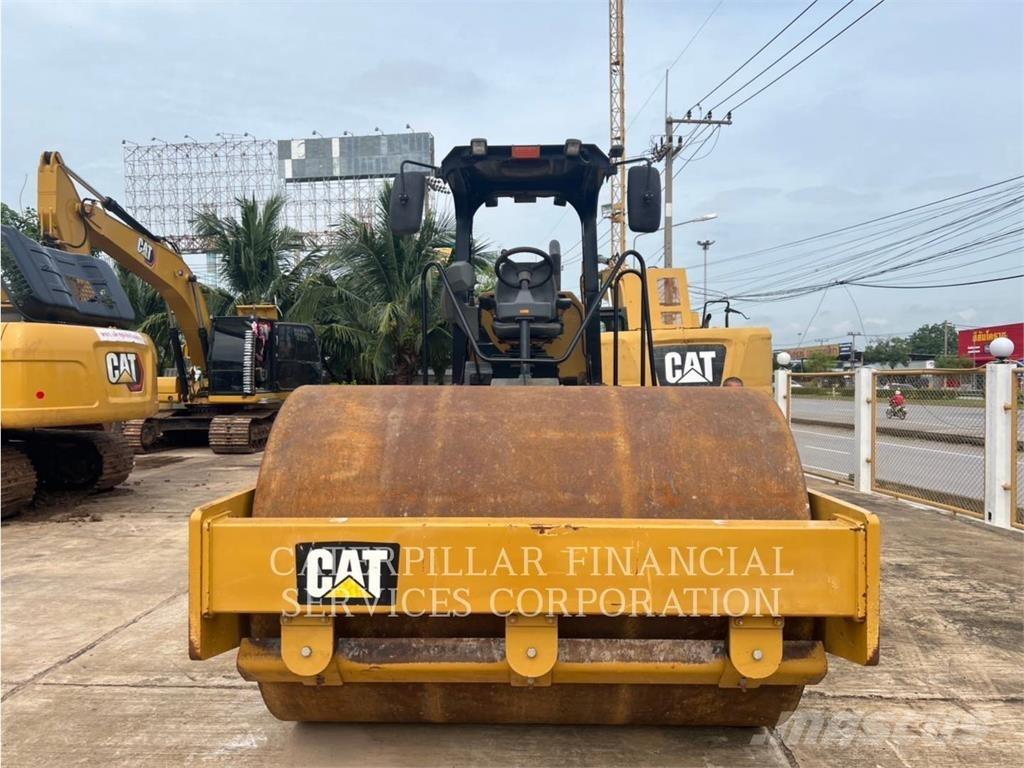 CAT CS54BLRC Грунтовые катки