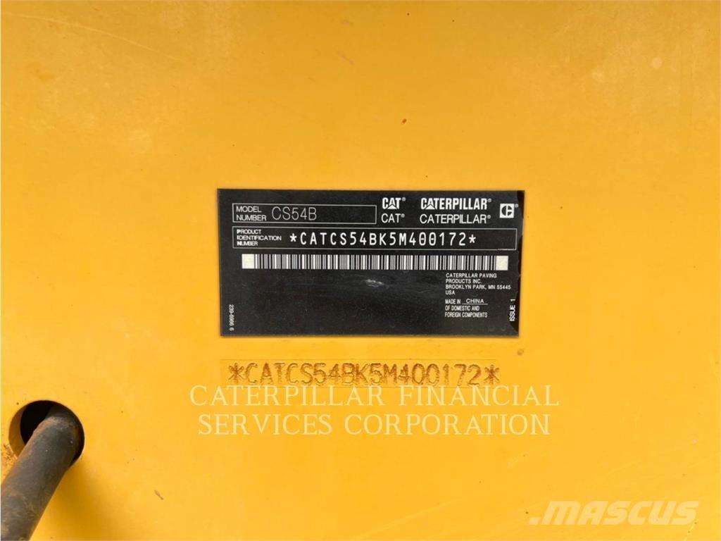 CAT CS54BLRC Грунтовые катки