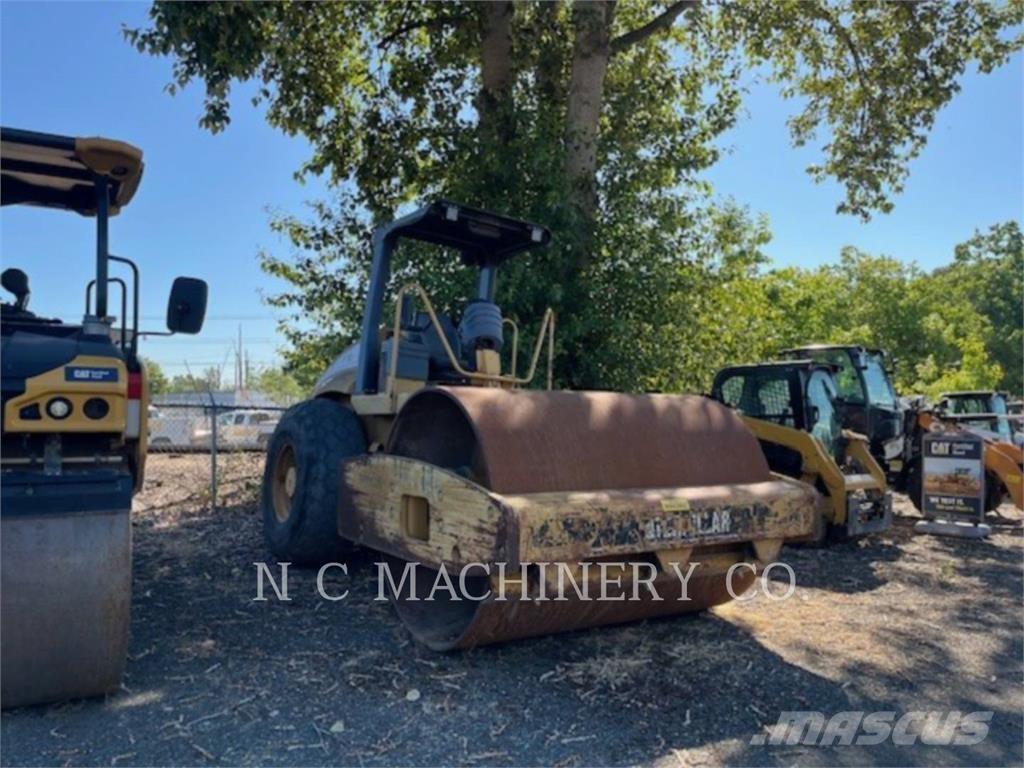 CAT CS563E Асфальтоукладчики