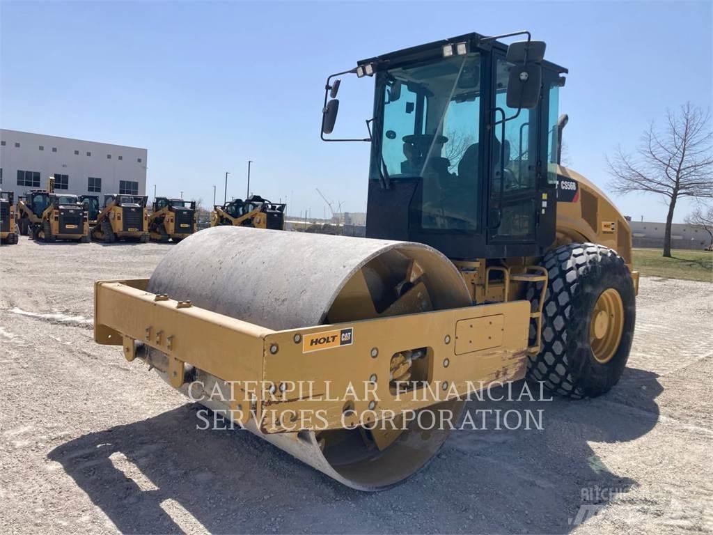 CAT CS56B Грунтовые катки