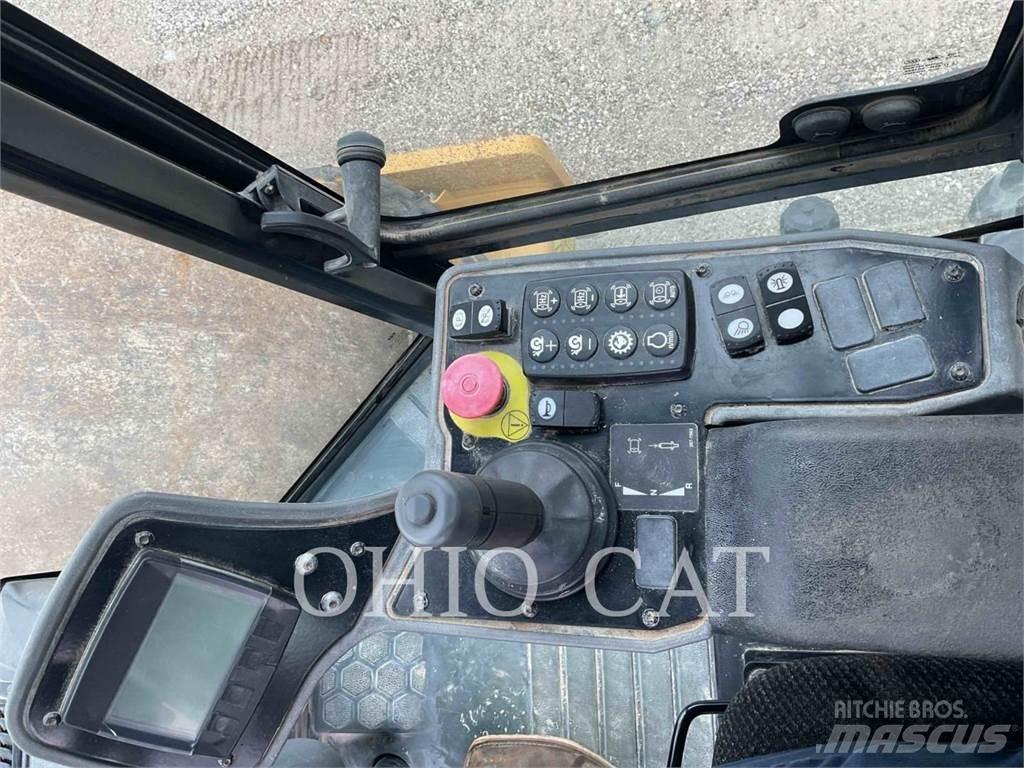 CAT CS56B Комбинированные катки