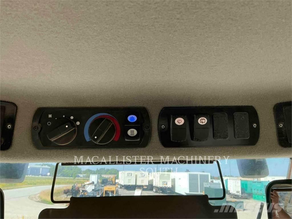 CAT CS56B Грунтовые катки