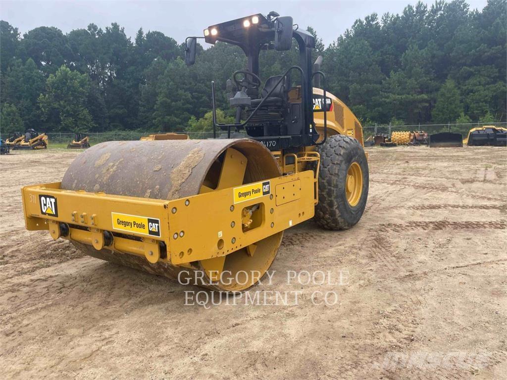 CAT CS56B Грунтовые катки