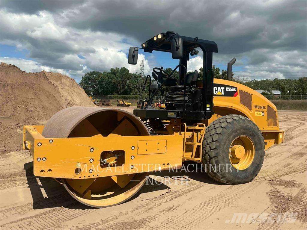 CAT CS56B Грунтовые катки