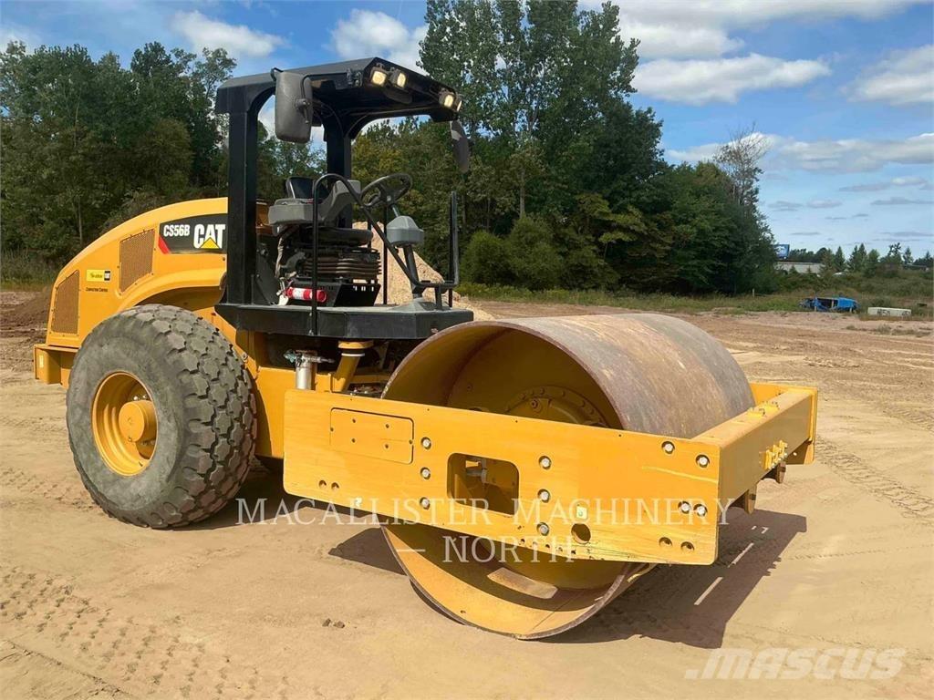 CAT CS56B Грунтовые катки