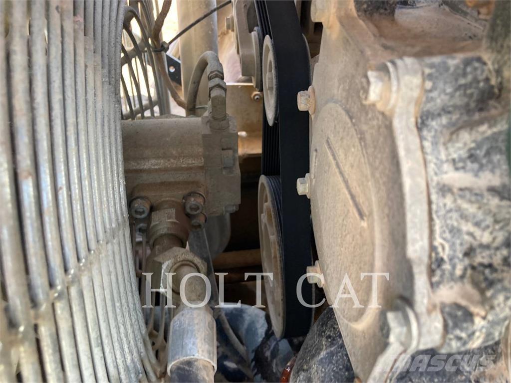 CAT CS56B Грунтовые катки