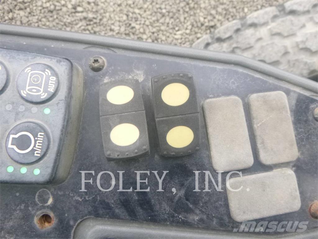 CAT CS56B Грунтовые катки