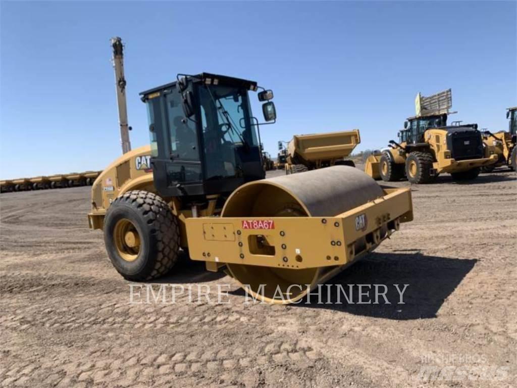 CAT CS56B CA Грунтовые катки