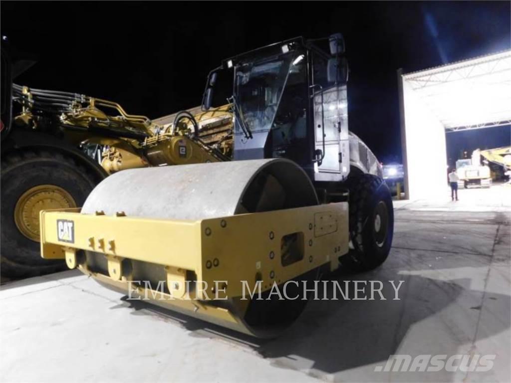CAT CS56B CA Грунтовые катки