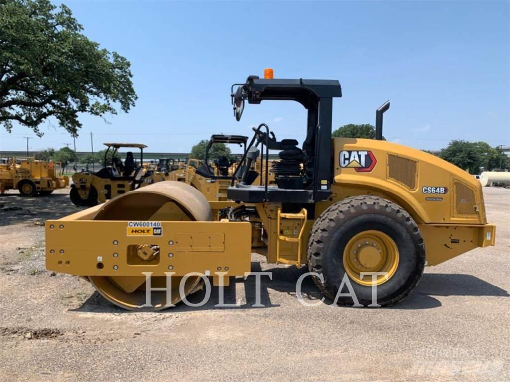 CAT CS64B Грунтовые катки