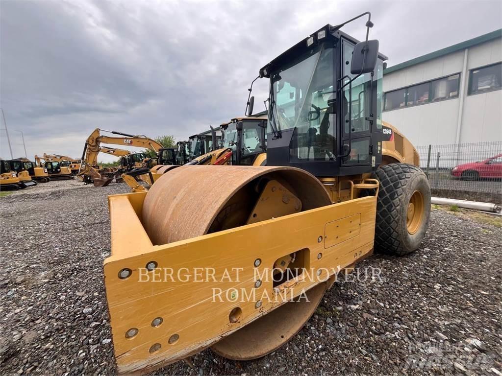 CAT CS64B Грунтовые катки