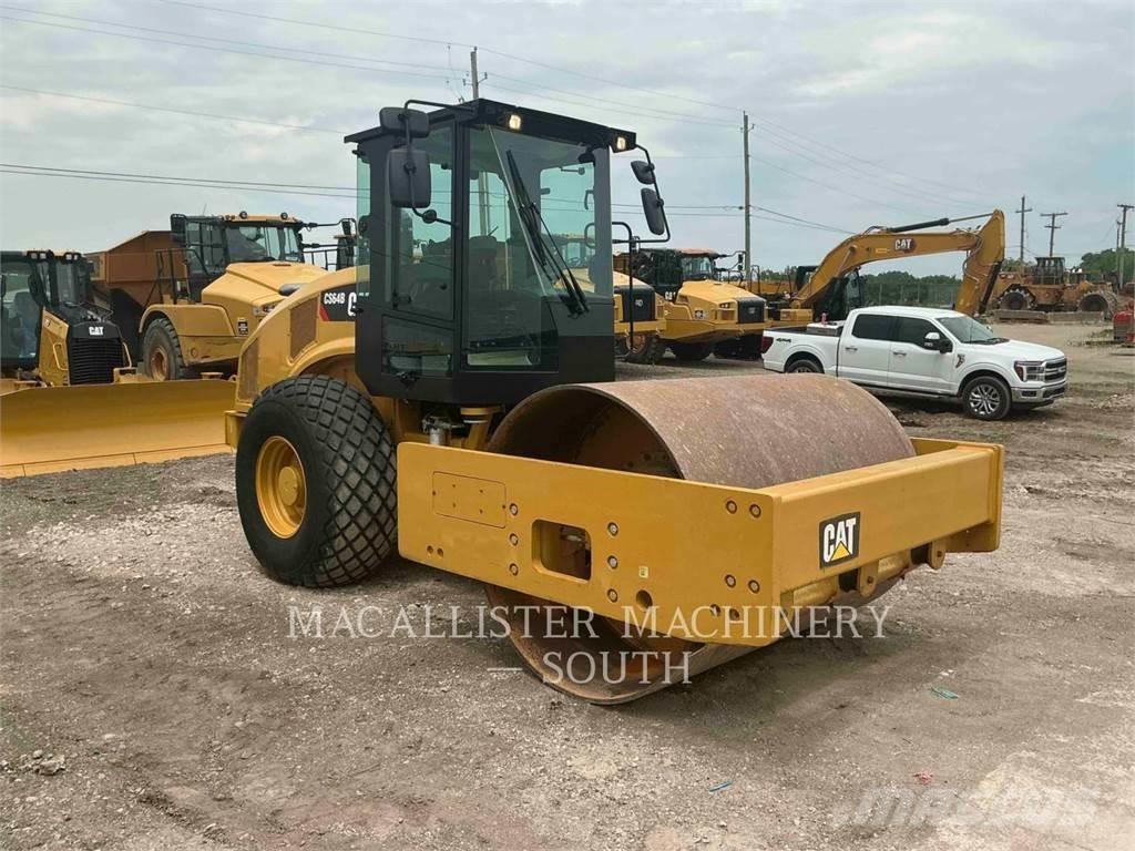 CAT CS64B Грунтовые катки