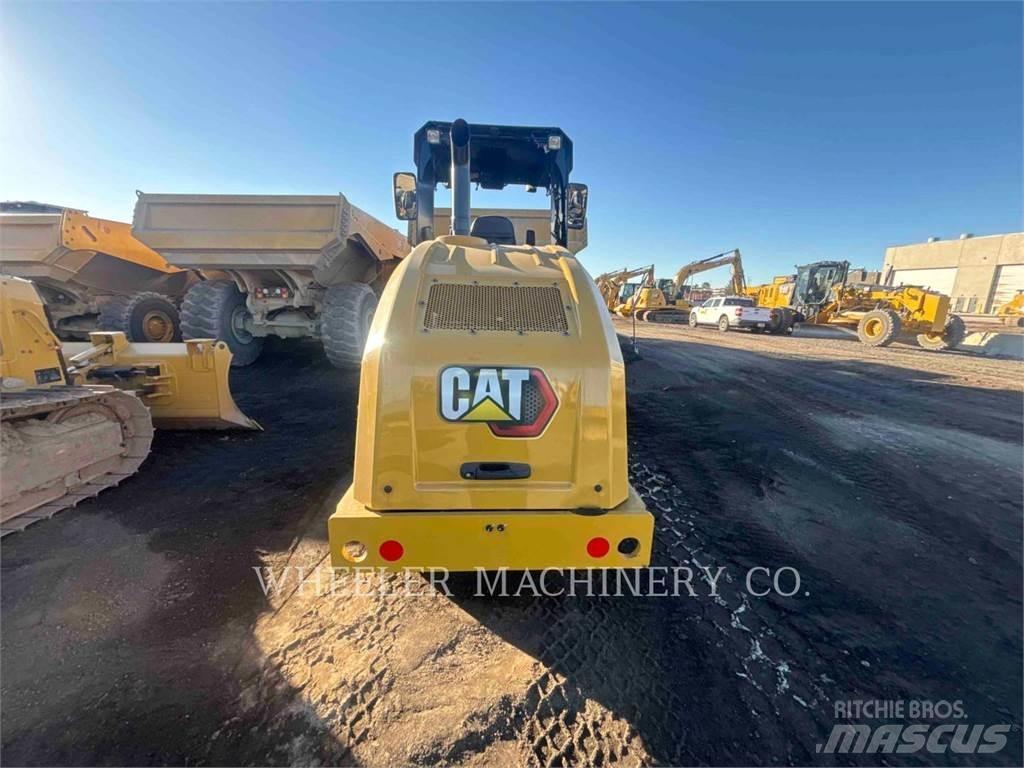 CAT CS7 Грунтовые катки
