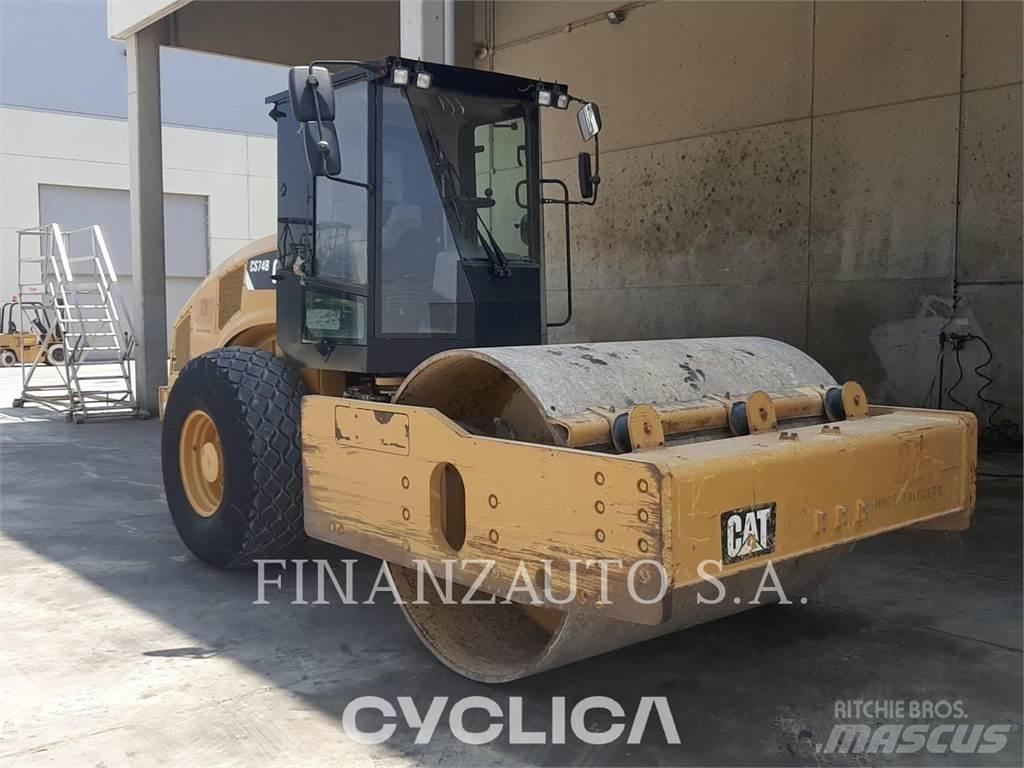 CAT CS74B Грунтовые катки