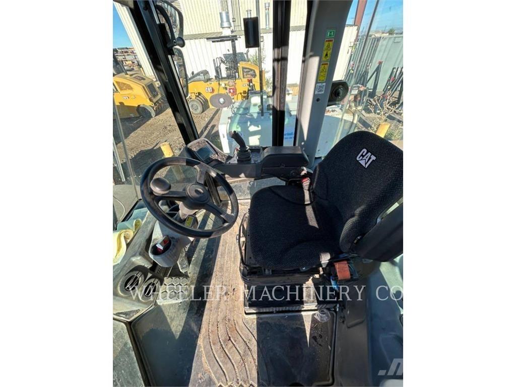 CAT CS74B Грунтовые катки