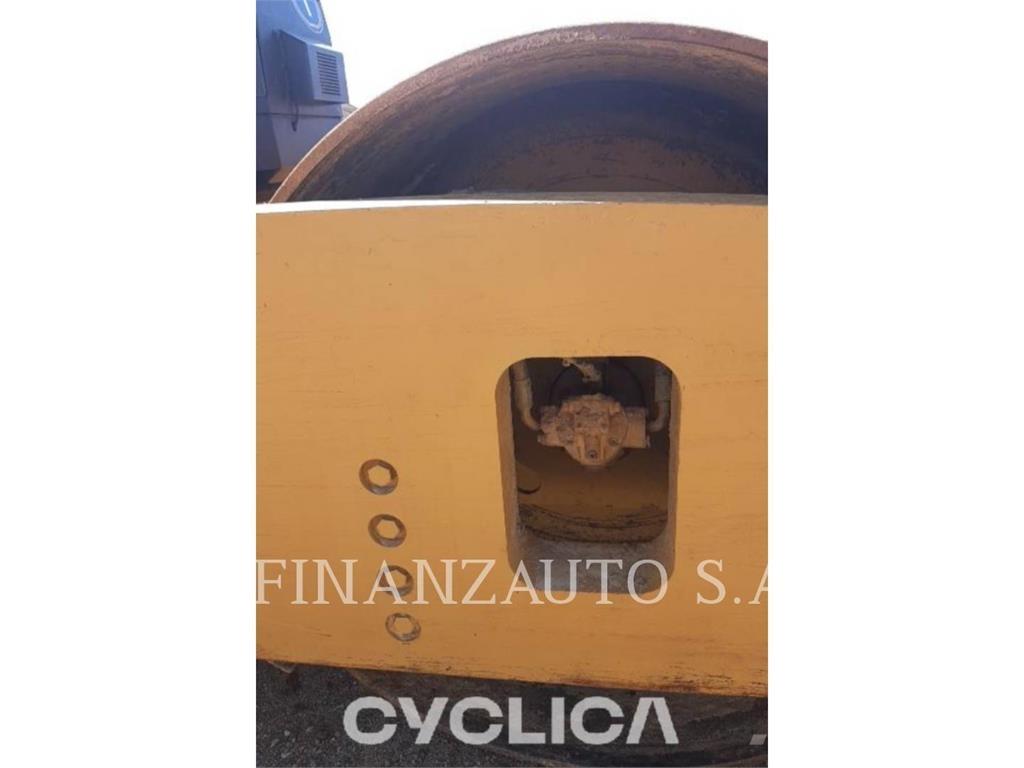 CAT CS76XTFV Грунтовые катки