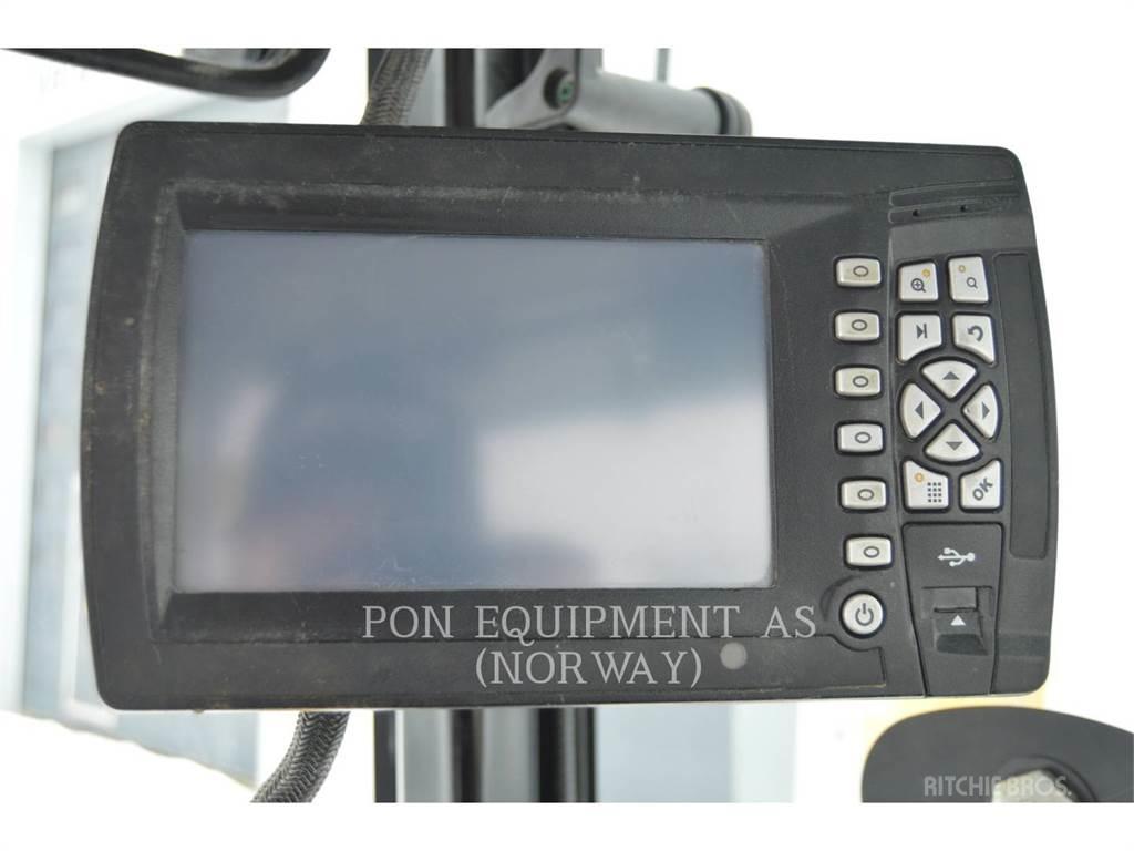 CAT CS78B Грунтовые катки