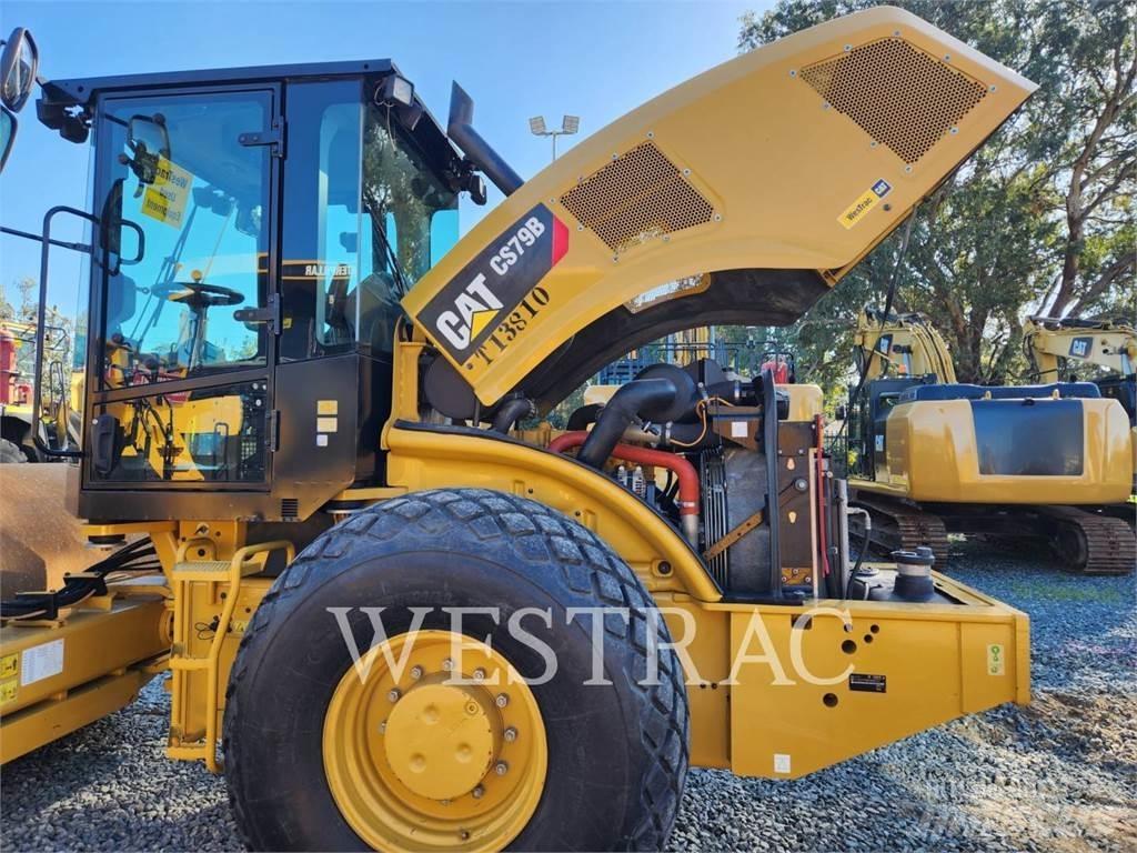 CAT CS79BLRC Грунтовые катки