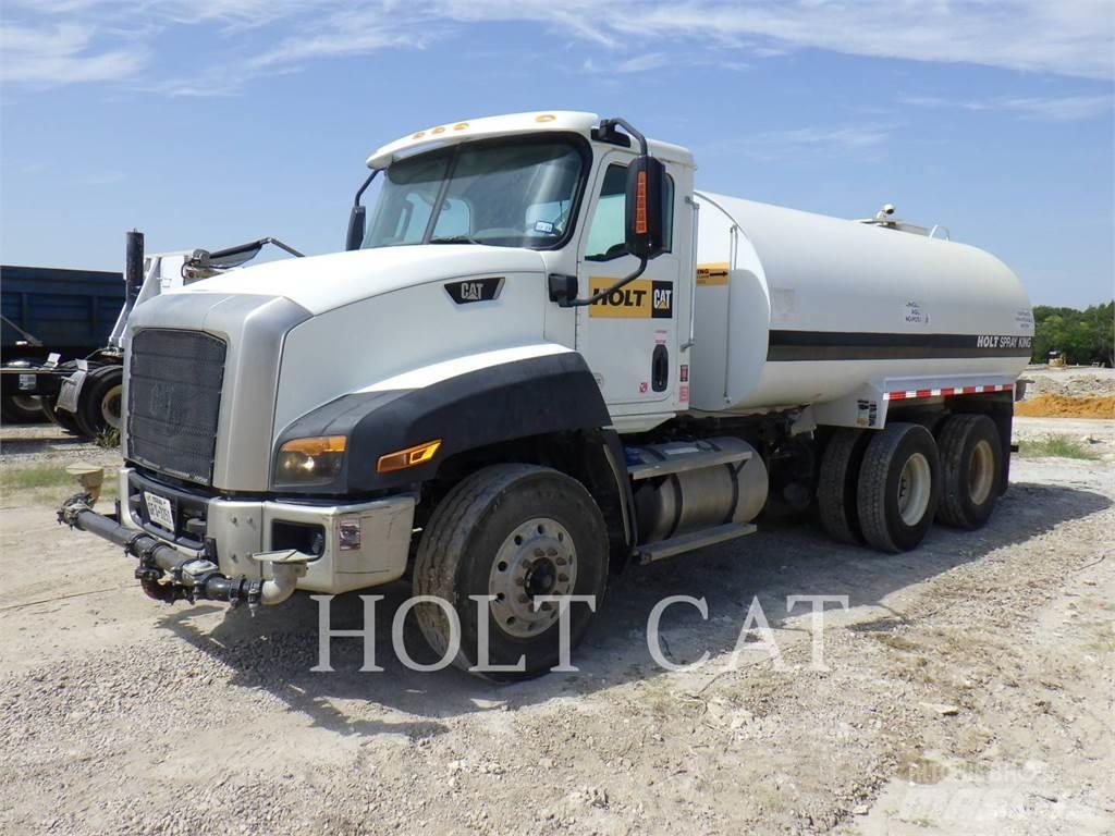 CAT CT660S Специальные грузовики