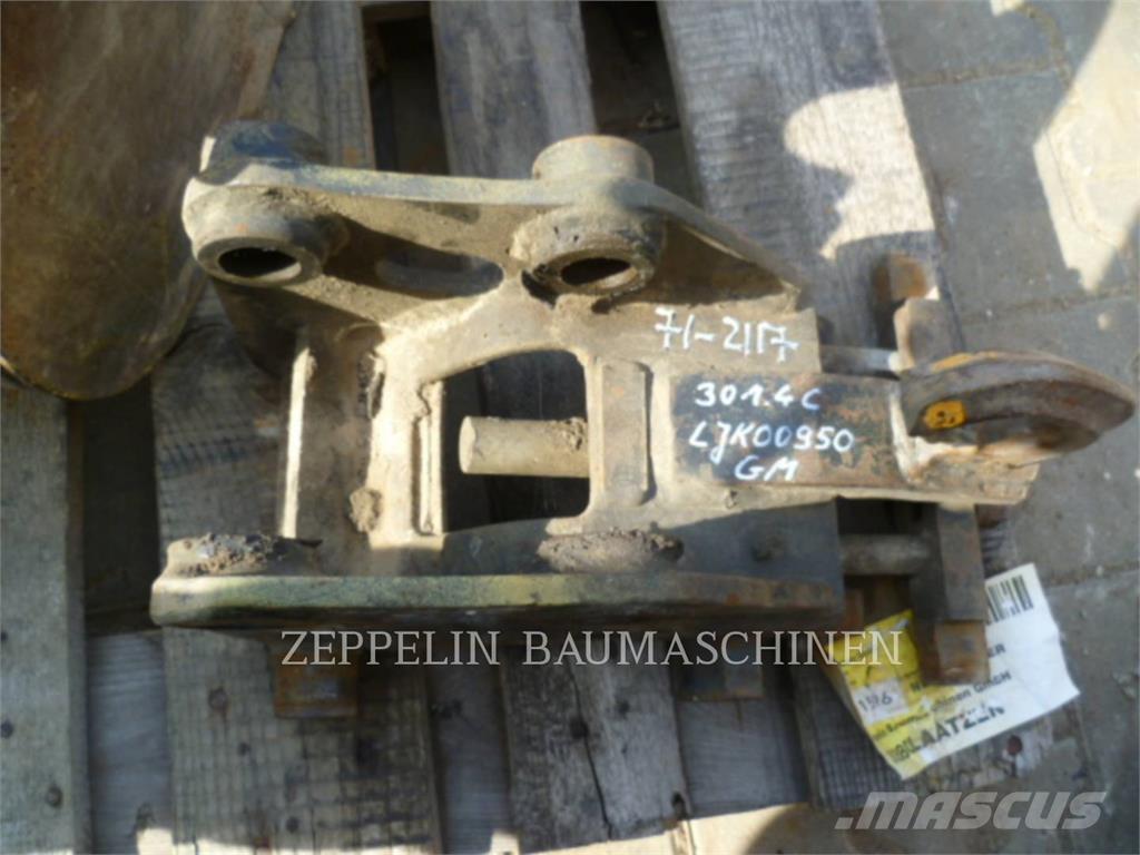 CAT CW05, 302.7 Квик-каплеры